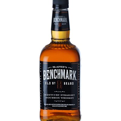 W. Benchmark 8 Años Estuche 750 CC